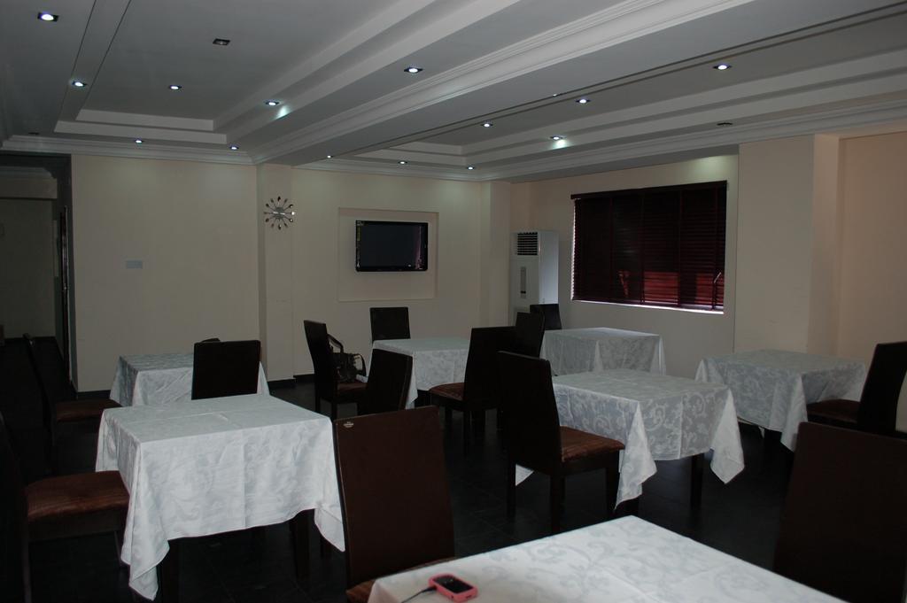 Knightsbridge Hotel Ikeja Εξωτερικό φωτογραφία