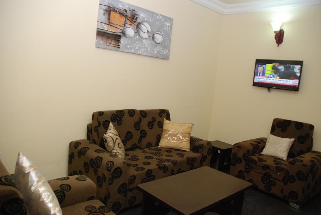 Knightsbridge Hotel Ikeja Εξωτερικό φωτογραφία