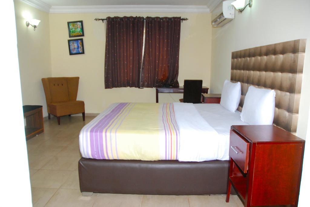 Knightsbridge Hotel Ikeja Εξωτερικό φωτογραφία
