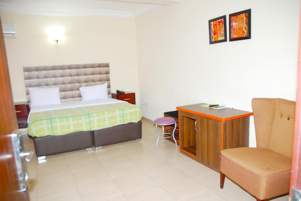 Knightsbridge Hotel Ikeja Εξωτερικό φωτογραφία