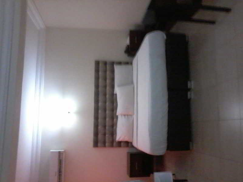Knightsbridge Hotel Ikeja Εξωτερικό φωτογραφία
